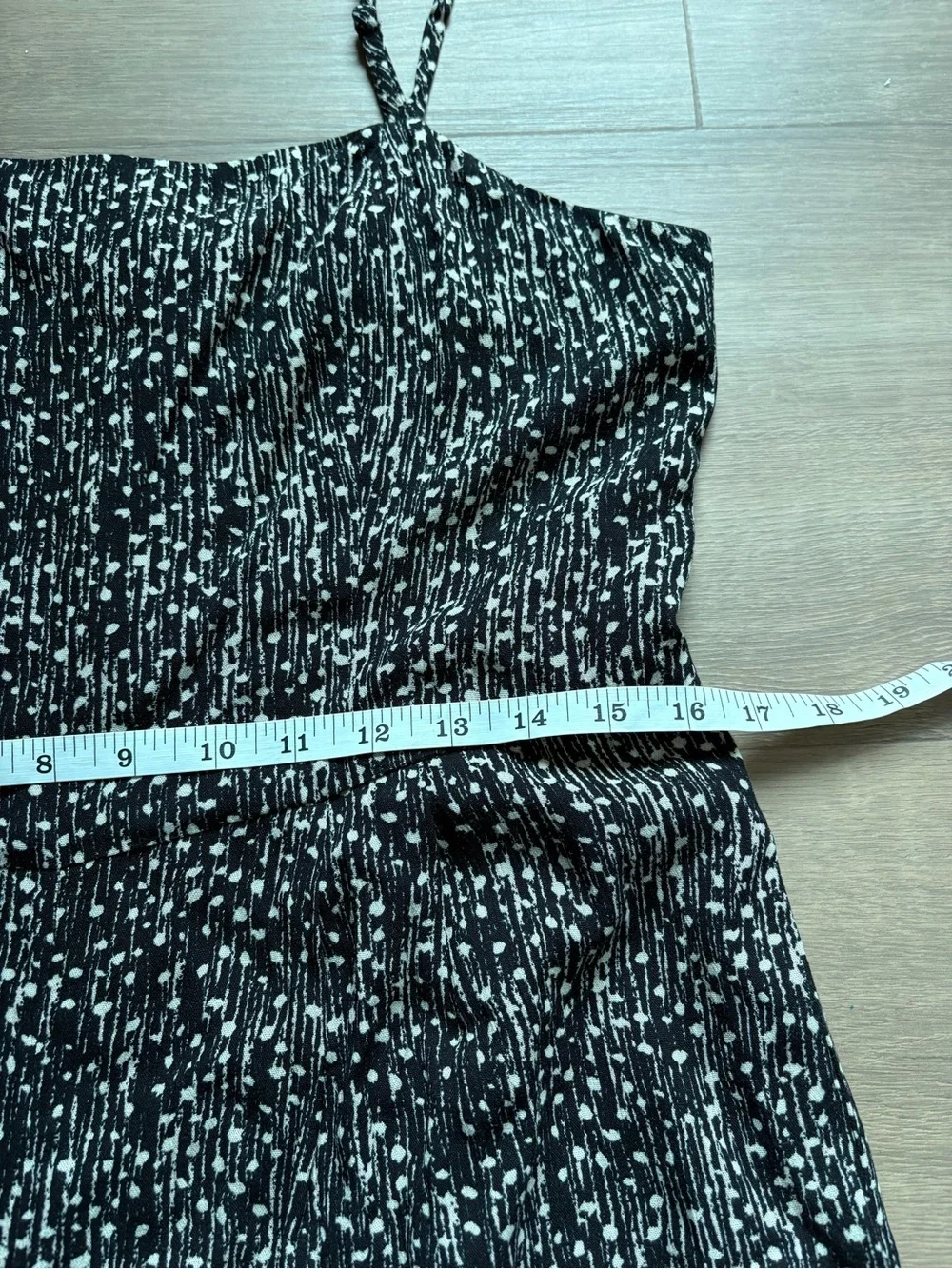 NWT Hutch Wide-Leg Tie Back Jumpsuit in Black and white dot- size 10 - Picture 7 of 8